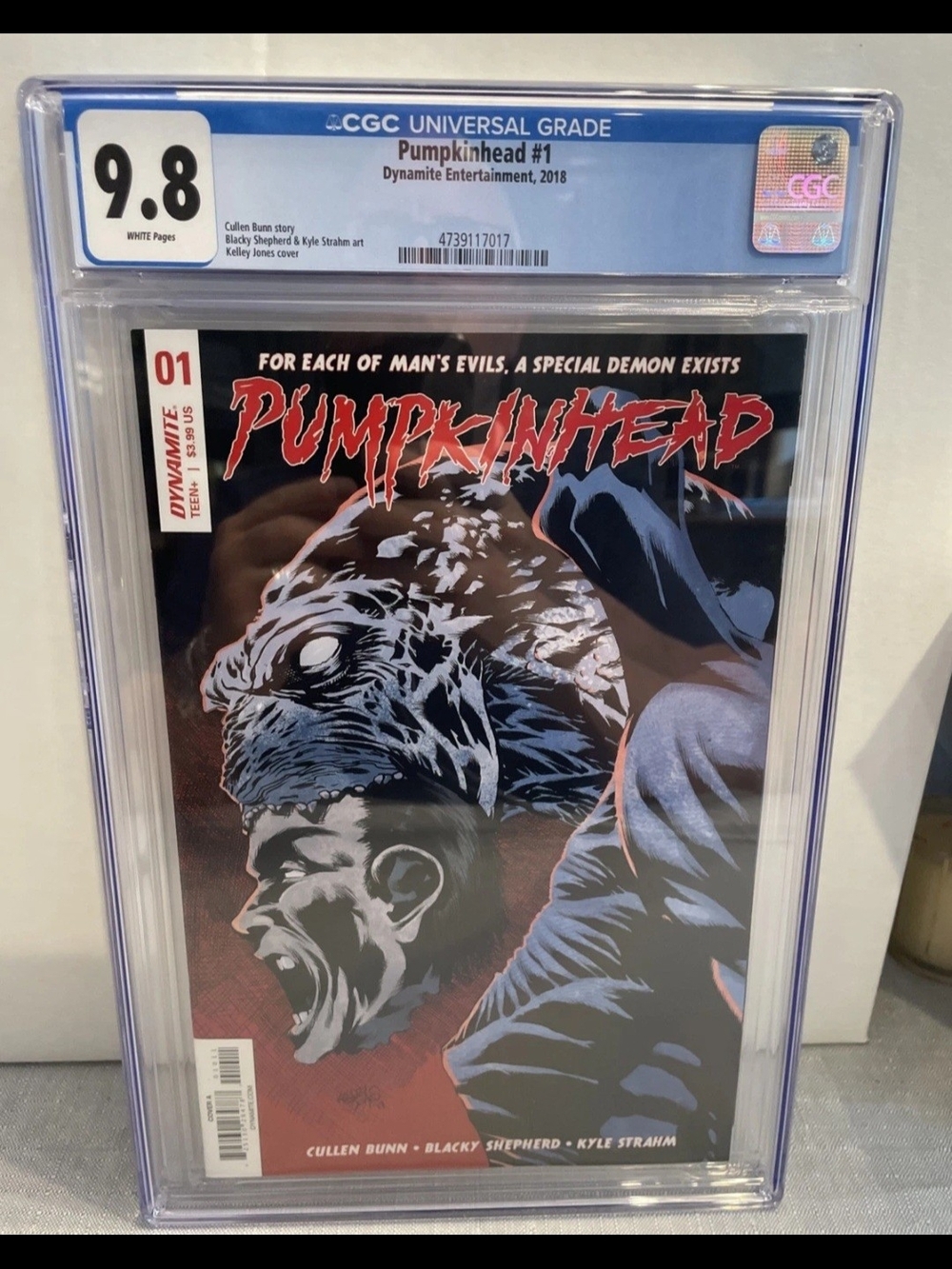 PUMPKINHEAD #1 CGC 9.8 DYNAMITE  KELLY JONES 2018 Low Census  1 Of 3 In CGC CENS